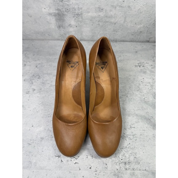 John Fluevog Size women's 7.5 Miracles Medugorjes Leather Brown Beige Tan Heels - Picture 8 of 9